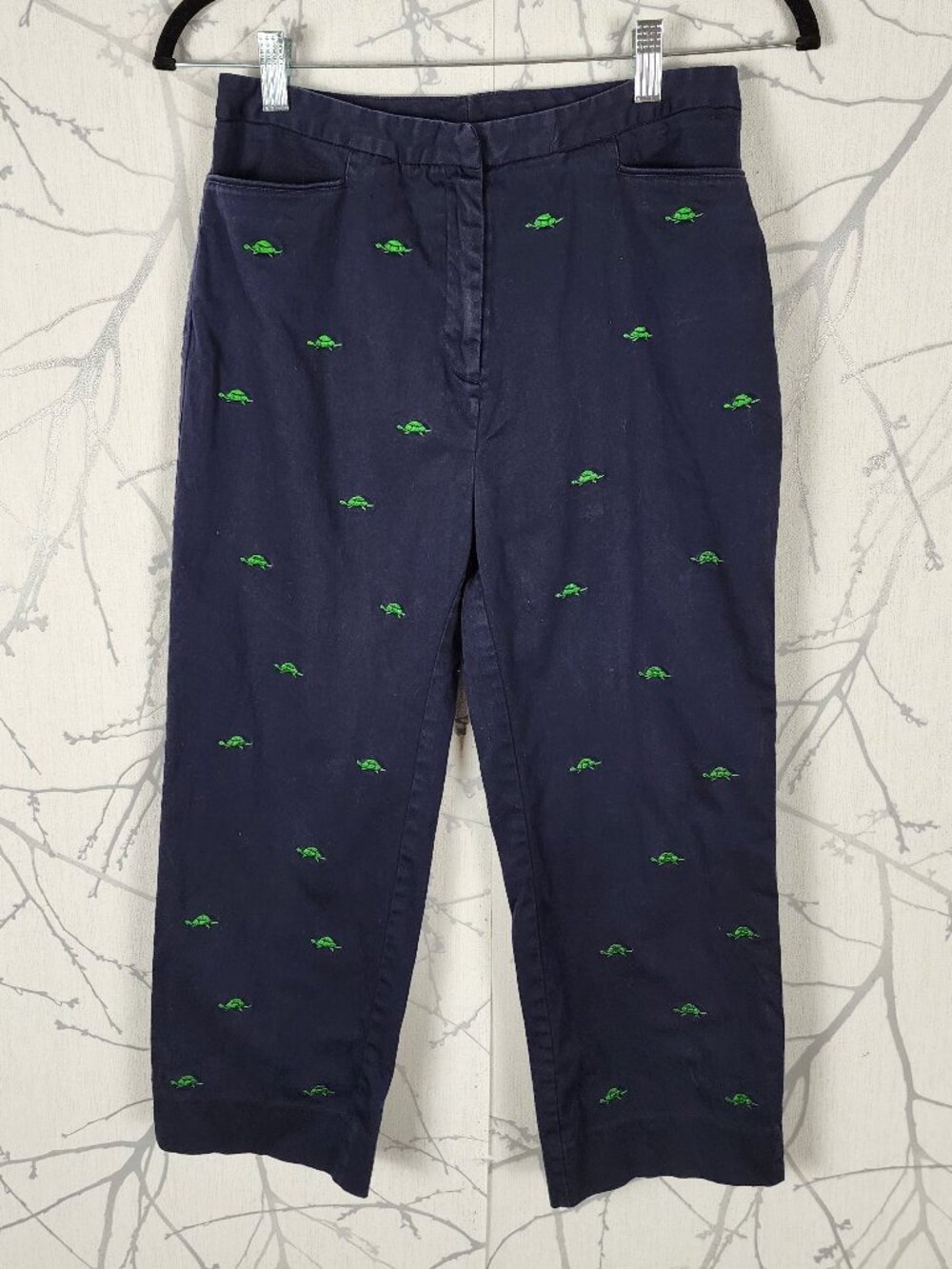 EP Pro Cotton Stretch Tortoise Embroidered High Rise Capri Pants
